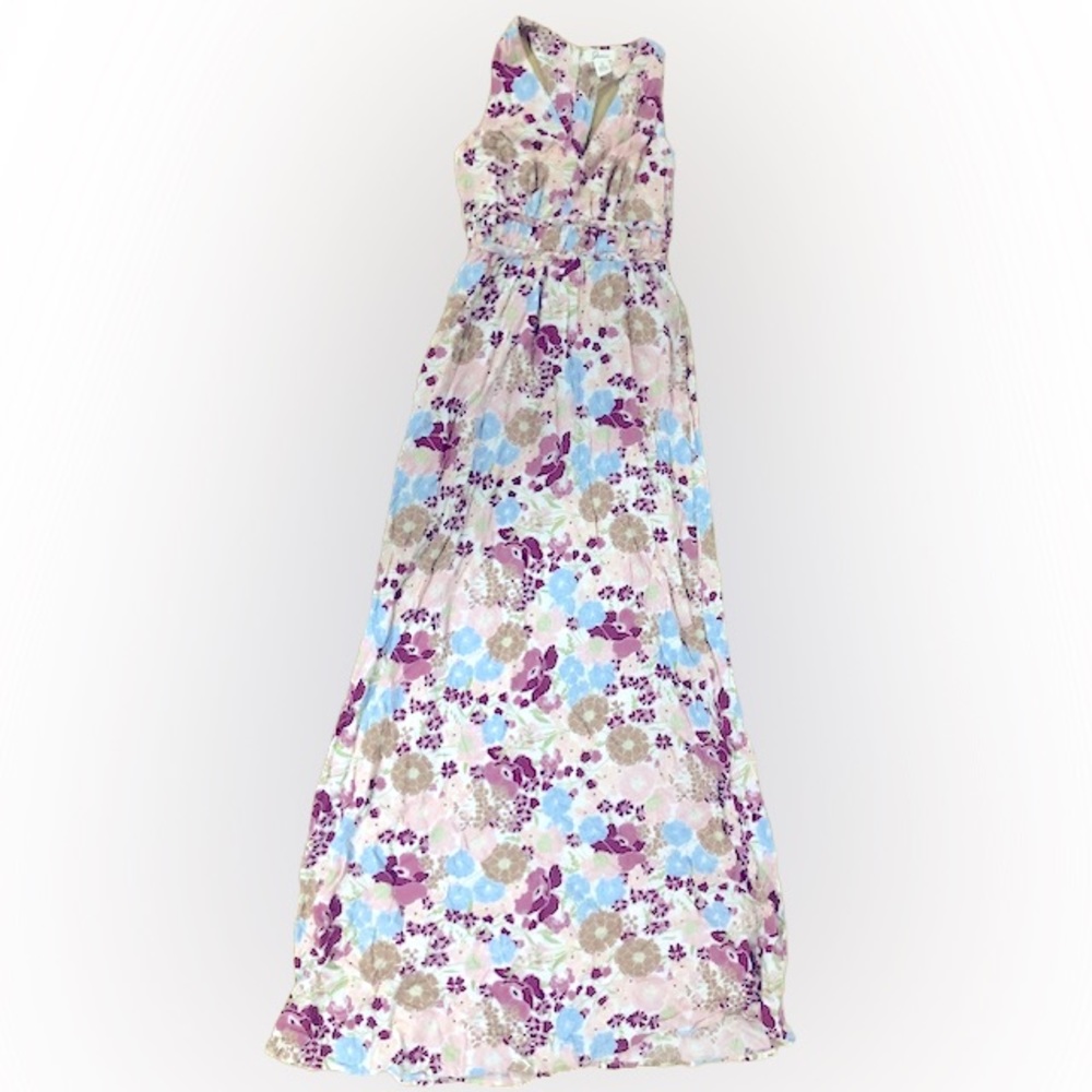 Never Worn maxi dress! Size small